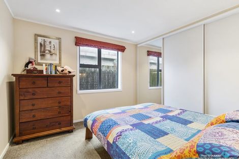 Photo of property in 56 Owhiro Bay Parade, Owhiro Bay, Wellington, 6023