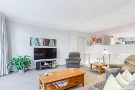 Photo of property in 36 Parkside Drive, Orewa, 0931