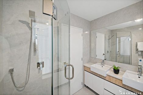Photo of property in 155 Te Atatu Road, Te Atatu South, Auckland, 0610