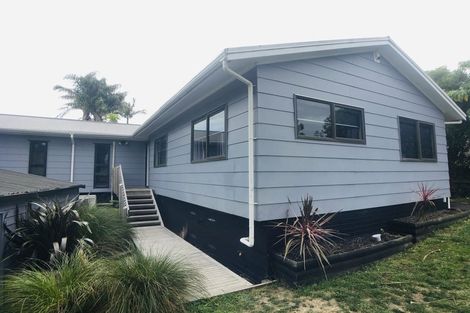 Photo of property in 30 Reeves Road, Pakuranga, Auckland, 2010
