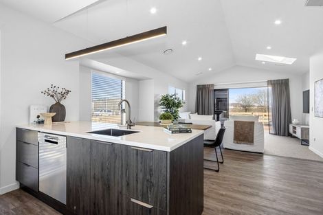 Photo of property in 205 Mairehau Road, Burwood, Christchurch, 8083