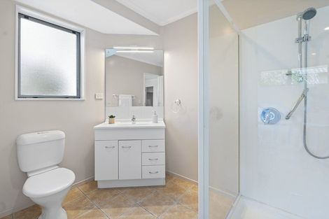 Photo of property in 24 Tauranga Place, Orewa, 0931