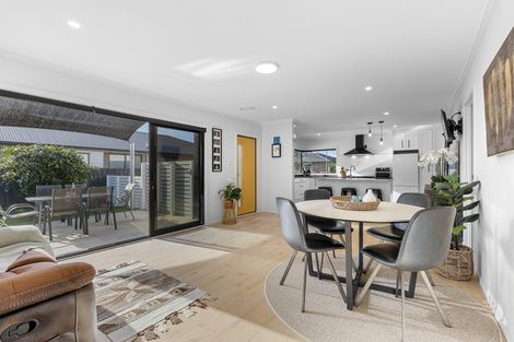 Photo of property in 23 Dreaver Drive, Waitara, 4320