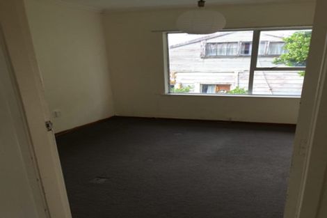 Photo of property in 31 Brixham Way, Newtown, Wellington, 6021