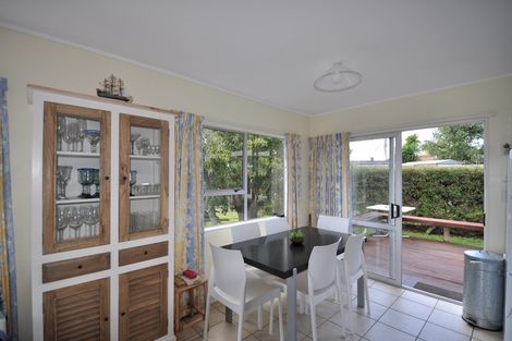 Photo of property in 8 Pleasant Place, Pauanui, Hikuai, 3579