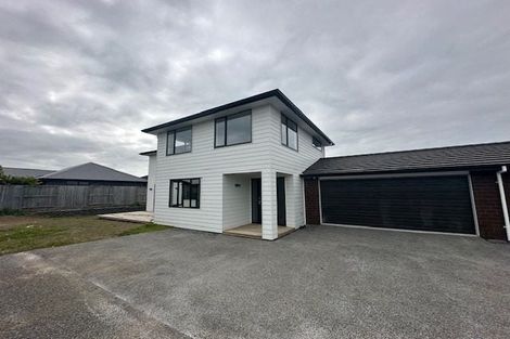 Photo of property in 4 Kaaka Street, Cambridge, 3434