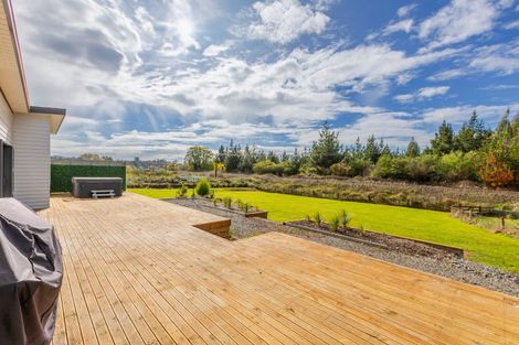 Photo of property in 1599 State Highway 2, Waipawa, 4275