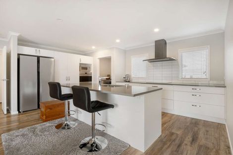 Photo of property in 34 Tirimoana Place, Otamatea, Whanganui, 4501