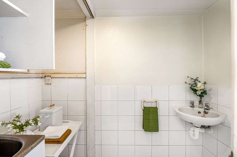 Photo of property in 54 Forfar Street, St Albans, Christchurch, 8014