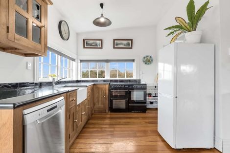 Photo of property in 43 Colombo Road, Waiuku, 2123