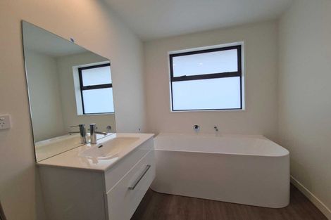 Photo of property in 4 Emily Place, Rolleston, 7615