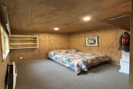 Photo of property in 90 Glenmore Street, Northland, Wellington, 6012