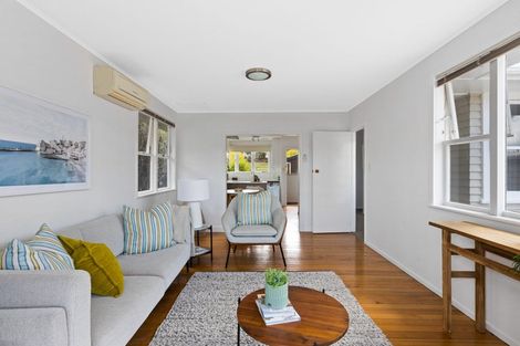 Photo of property in 1/45 Seine Road, Forrest Hill, Auckland, 0620