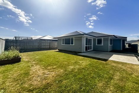 Photo of property in 4 Ivy Lane, Kelvin Grove, Palmerston North, 4414