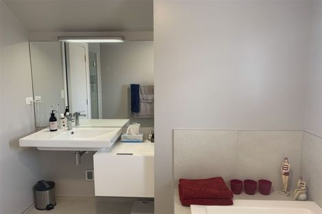 Photo of property in 98 Watford Street, Strowan, Christchurch, 8052