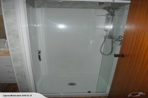 Photo of property in 44a Saint Ronans Avenue, Waterloo, Lower Hutt, 5011