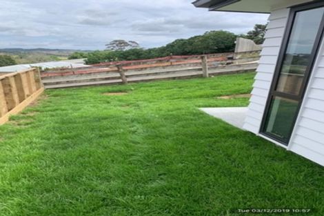 Photo of property in 3 Weka Close, Red Beach, 0932