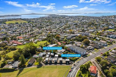 Photo of property in 2/10 Hutchinsons Road, Bucklands Beach, Auckland, 2014