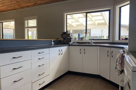 Photo of property in 2/66 Campbell Road, Mount Maunganui, 3116