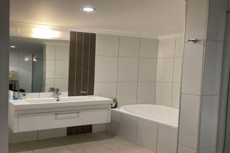 Photo of property in Bellagio Apartments, 6c/39 Taranaki Street, Te Aro, Wellington, 6011