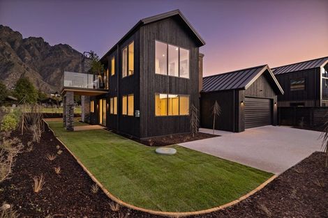 Photo of property in 13 Taurus Lane, Jacks Point, 9371
