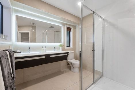 Photo of property in 1a Whitby Crescent, Mairangi Bay, Auckland, 0630