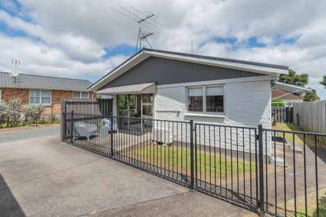 Photo of property in 1/58 Great South Road, Papakura, 2110