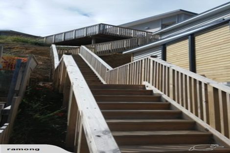 Photo of property in 104a Glanmire Road, Newlands, Wellington, 6037