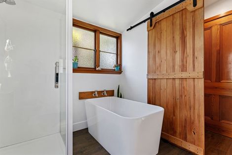 Photo of property in 8 Vienna Street, Waltham, Christchurch, 8023