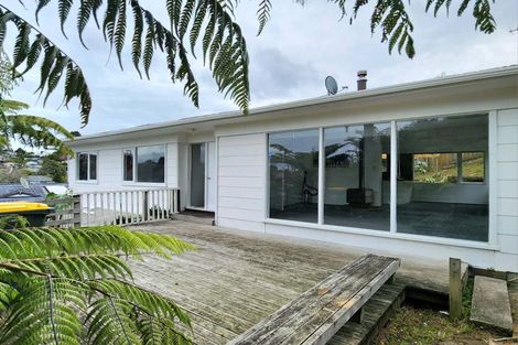 Photo of property in 1/63 Girrahween Drive, Totara Vale, Auckland, 0629