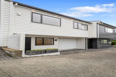 Photo of property in 44 Waipuhinui Way, Wiri, Auckland, 2104