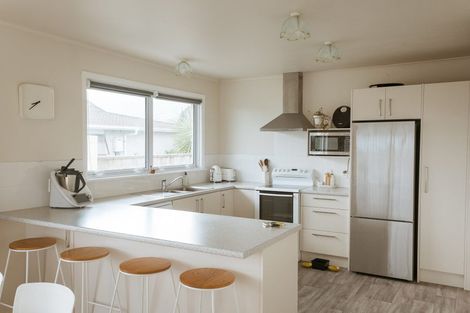 Photo of property in 12 Roeske Street, Richmond, 7020