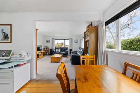 Photo of property in 2/35 Kotare Street, Hilltop, Taupo, 3330