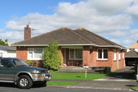 Photo of property in 1/33 Hattaway Avenue, Bucklands Beach, Auckland, 2012