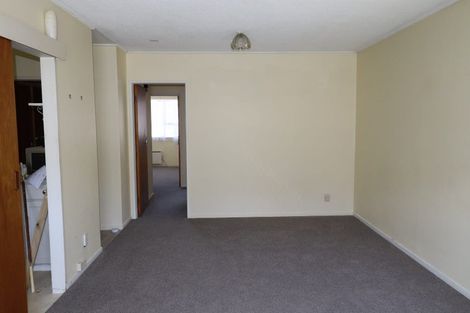 Photo of property in 171f2 Queens Drive, Lyall Bay, Wellington, 6022