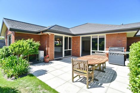 Photo of property in 42 Woodhurst Drive, Casebrook, Christchurch, 8051