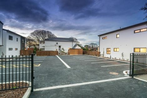 Photo of property in 6/69 Suva Street, Upper Riccarton, Christchurch, 8041