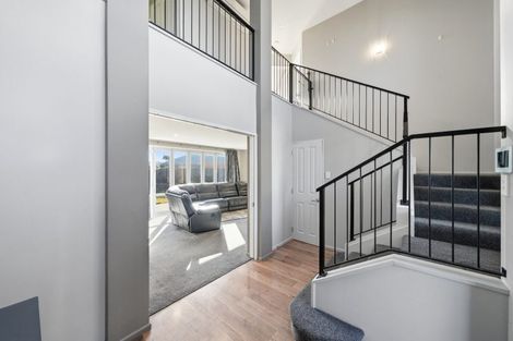 Photo of property in 6 Burbank Drive, Aidanfield, Christchurch, 8025