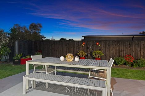 Photo of property in 12 Matuhi Street, Waikanae, 5036