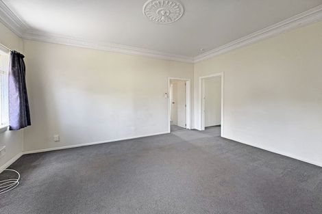 Photo of property in 18 Lombard Street, Palmerston North, 4410