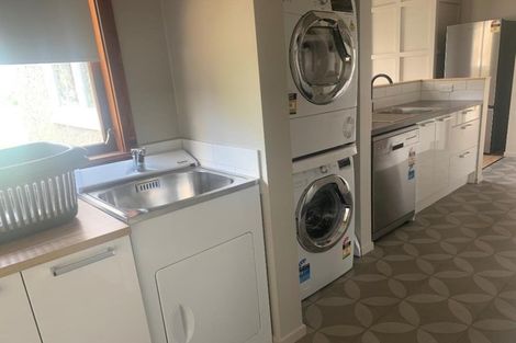 Photo of property in 3f2- Islington Street, Trentham, Upper Hutt, 5018