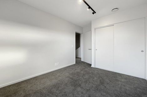Photo of property in 149u4 Onepu Road, Lyall Bay, Wellington, 6022