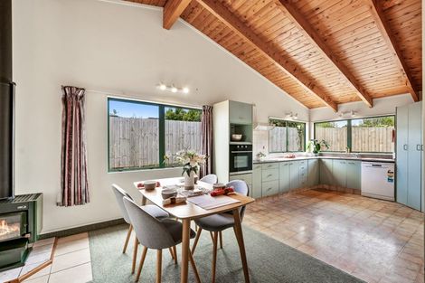 Photo of property in 2 Mclean Street, Kensington, Whangarei, 0112