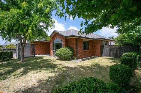 Photo of property in 37 Oaklands Drive, Cambridge, 3434