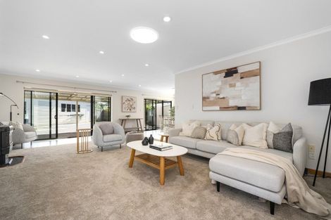 Photo of property in 1 Corinth Grove, Papamoa Beach, Papamoa, 3118