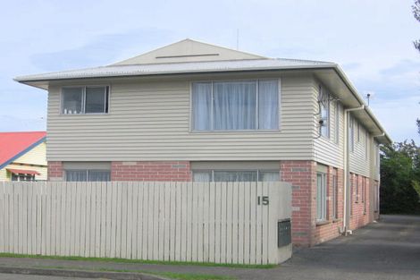Photo of property in 2/15 Tama Street, Alicetown, Lower Hutt, 5010