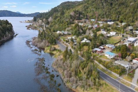 Photo of property in 33 State Highway 30, Lake Rotoma, Rotorua, 3074