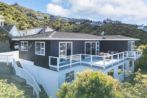 Photo of property in 48 Baroda Street, Khandallah, Wellington, 6035