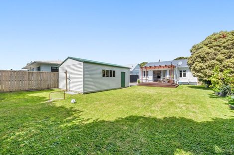 Photo of property in 79 Trafalgar Street, Waterloo, Lower Hutt, 5011