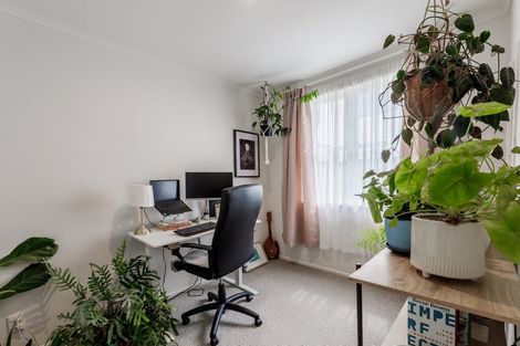 Photo of property in 13 Matapouri Road, Mangere Bridge, Auckland, 2022